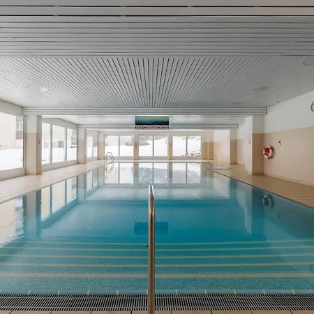 Brentsch A24 * سكول